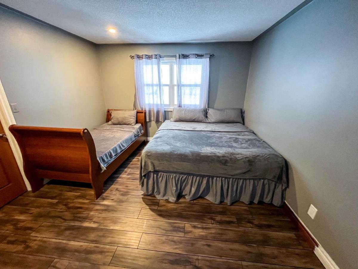 Bowmanville Event Place Екстериор снимка
