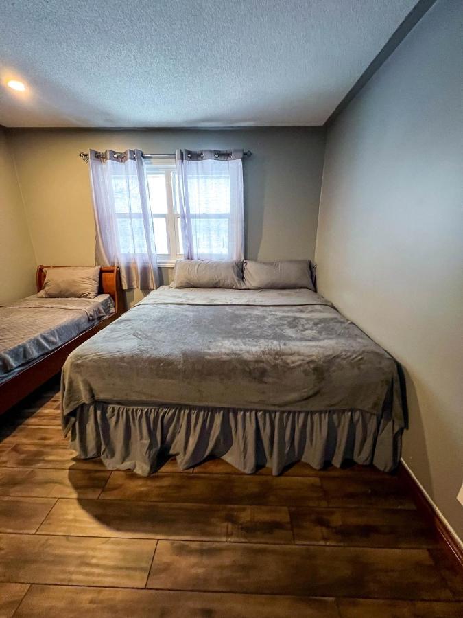 Bowmanville Event Place Екстериор снимка